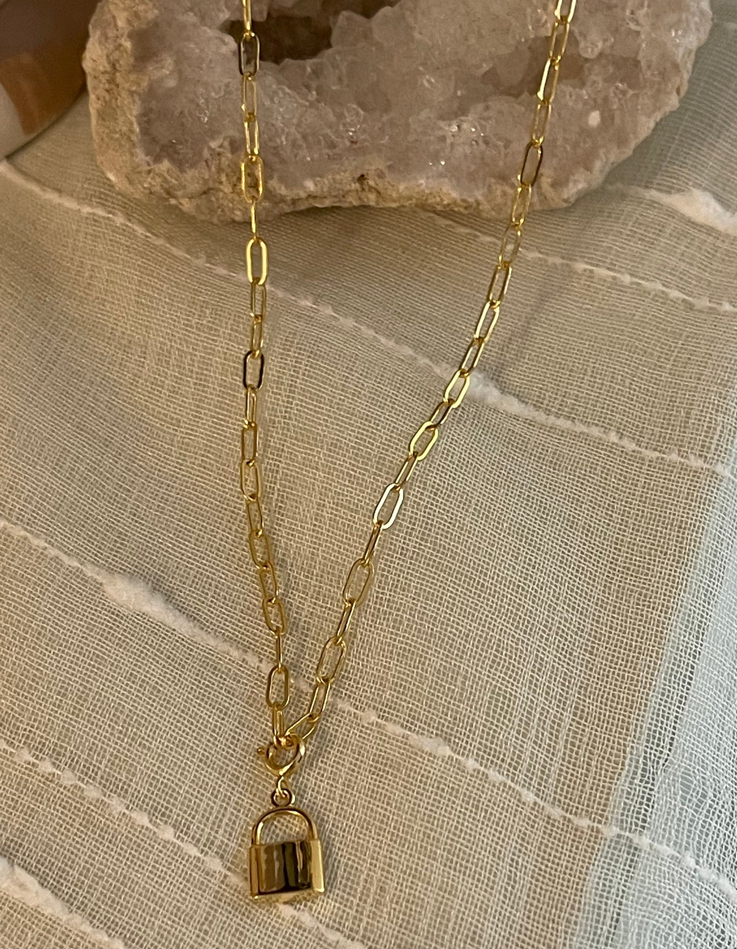 Chunky Chain Lock Necklace