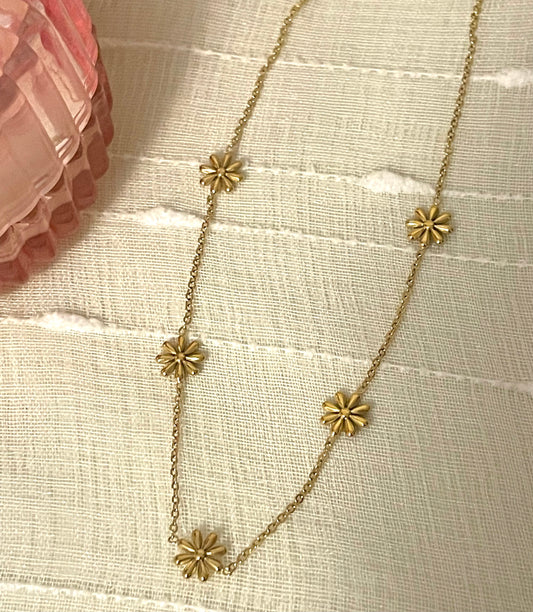 Field of Flowers Necklace